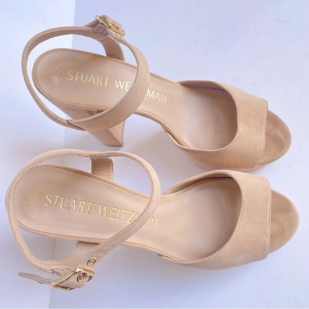 Stuart Weitzman Ryder Ankle-Buckle Platform Sandals in Dune Suede